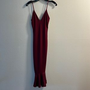 Maroon v neck dress